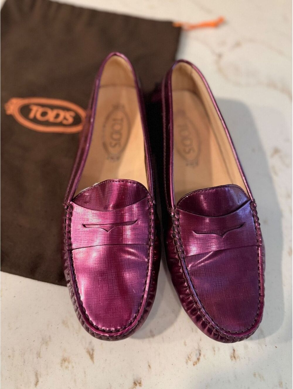 Tod's Metallic Purple Leather Purple Driving Loafers (with Dust Bag) Sz EU38/US8